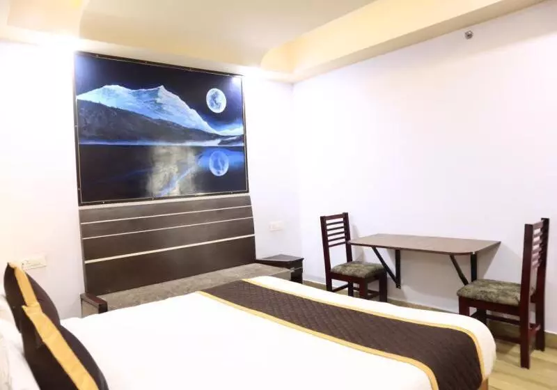 ホテル Namo Inspire Smart Inn Llp