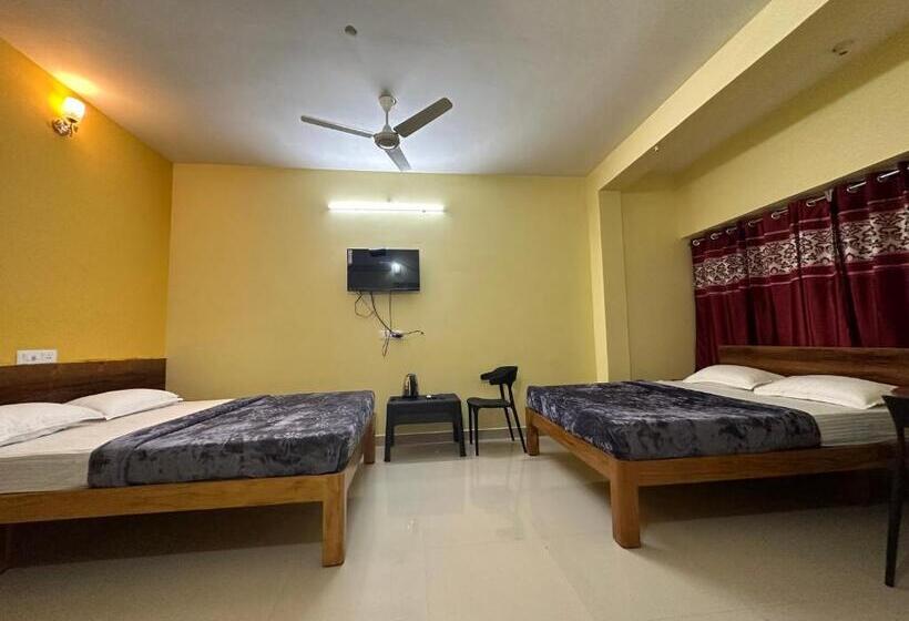 בית מלון כפרי The Kaya Backpackers Rooms Srirangam