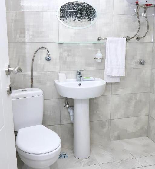 پانسیون Apartmani Zaara