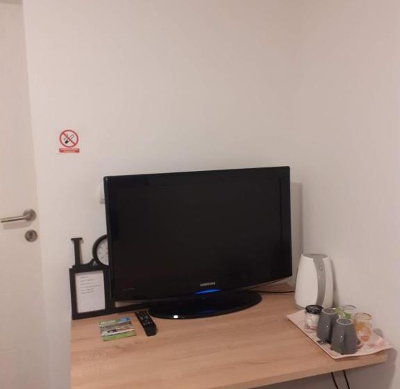 پانسیون Apartmani Zaara