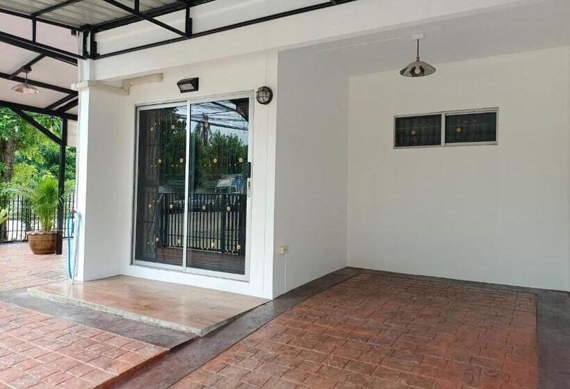 Пансион Be Happy House Bangyai