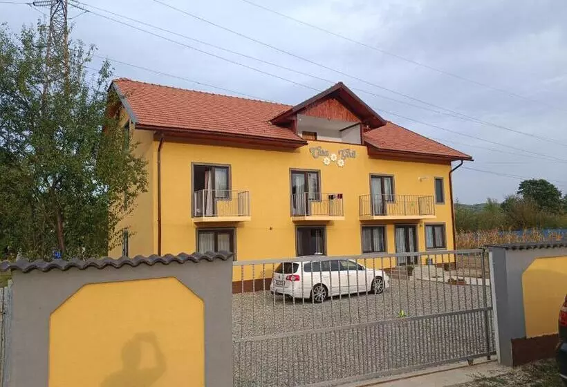 ペンション Casa Godi