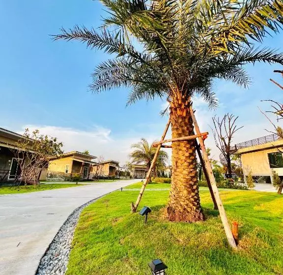 Majatalo Farm View Resort @uthai Thani ฟาร์มวิว รีสอร์ท อุทัยธานี