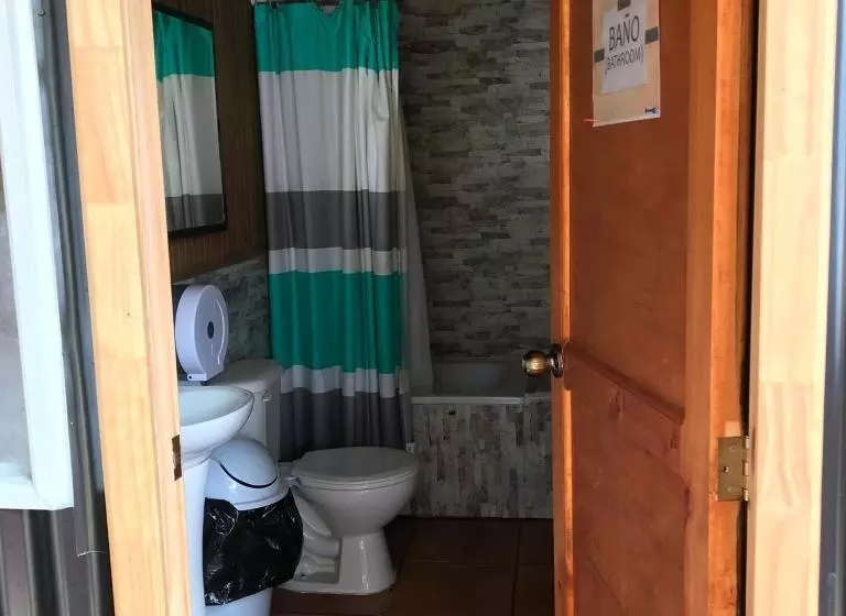 ペンション Hostal