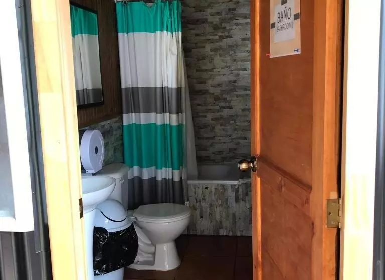 ペンション Hostal