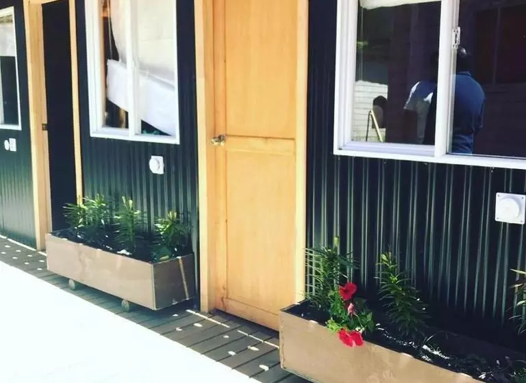 ペンション Hostal