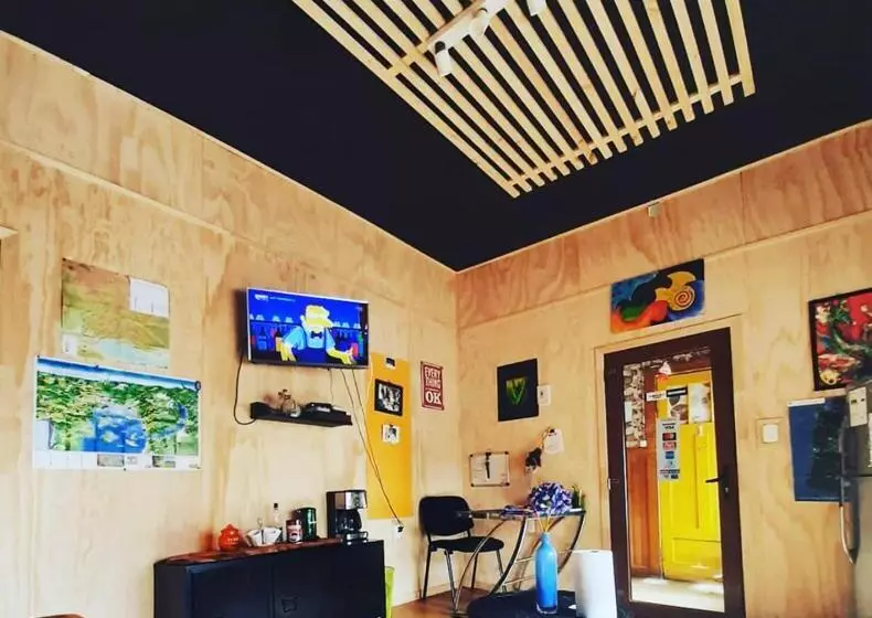 ペンション Hostal