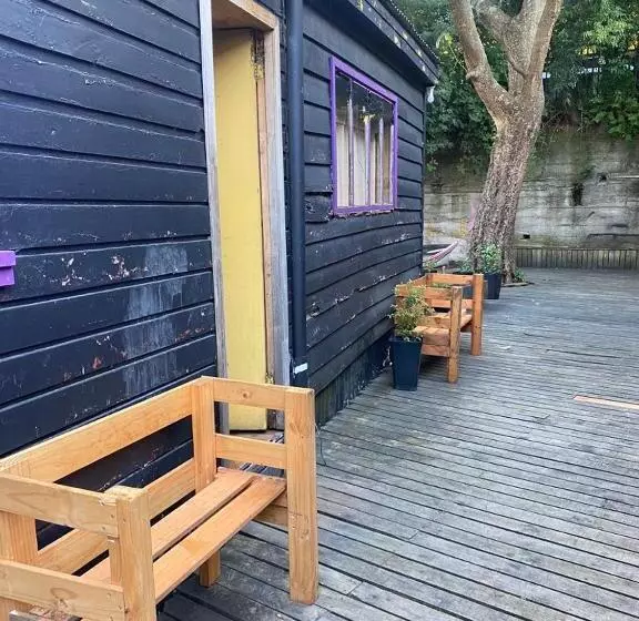 ペンション Hostal