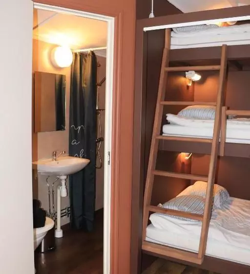 ユースホステル Borås Camping & Vandrahem