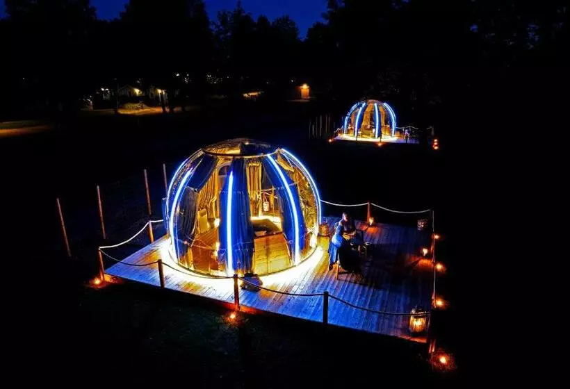 ユースホステル Borås Camping & Vandrahem