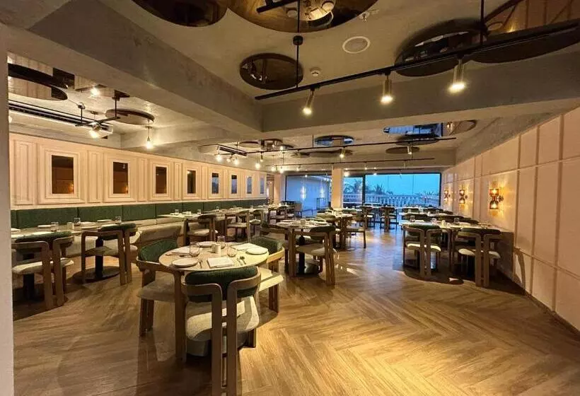 リゾートホテル Grand Mercure Goa Candolim