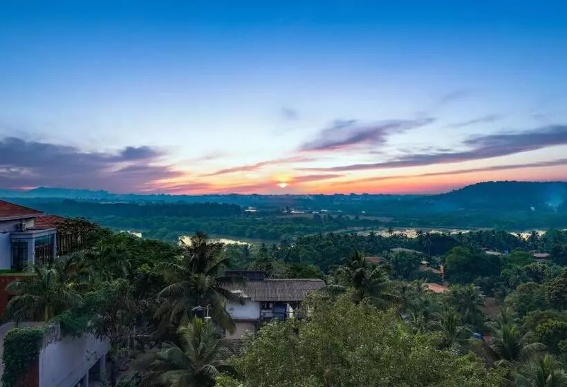 リゾートホテル Grand Mercure Goa Candolim