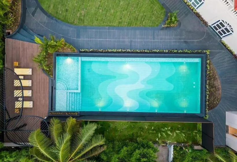 リゾートホテル Grand Mercure Goa Candolim