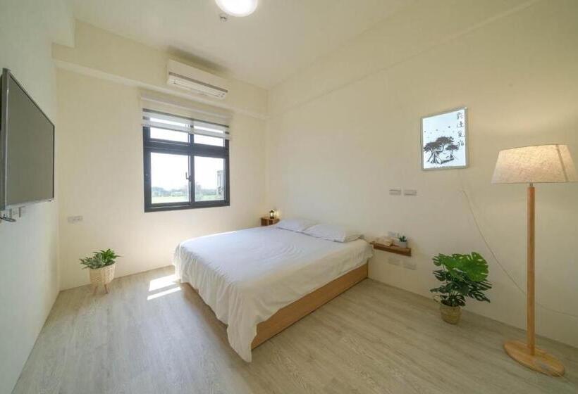 تختخواب و صبحانه 路邊覓宿