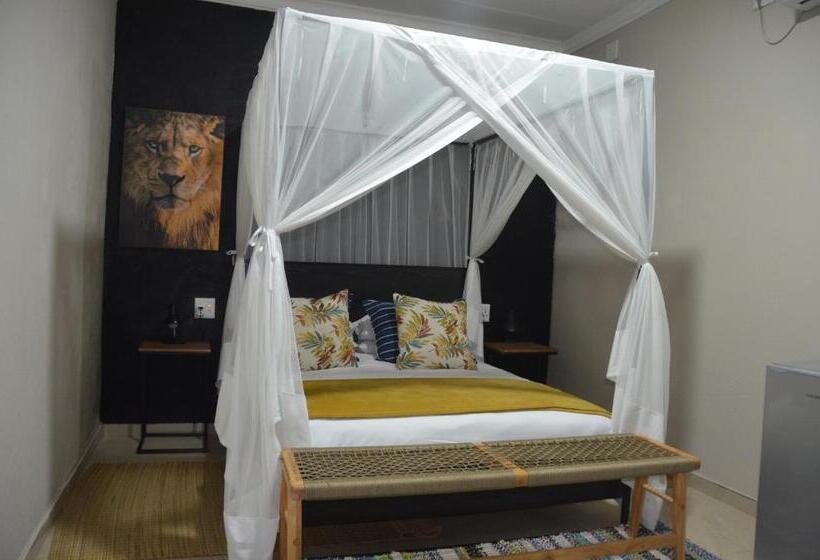 تختخواب و صبحانه Kholiwe On Kruger Lodge & Safaris