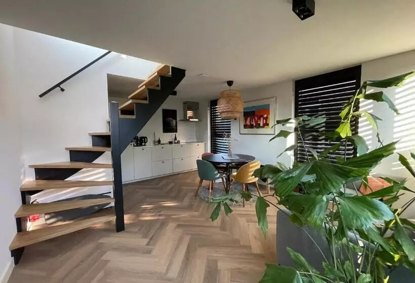 ベッドアンドブレックファースト Lovely Private Cottage Near Amsterdam