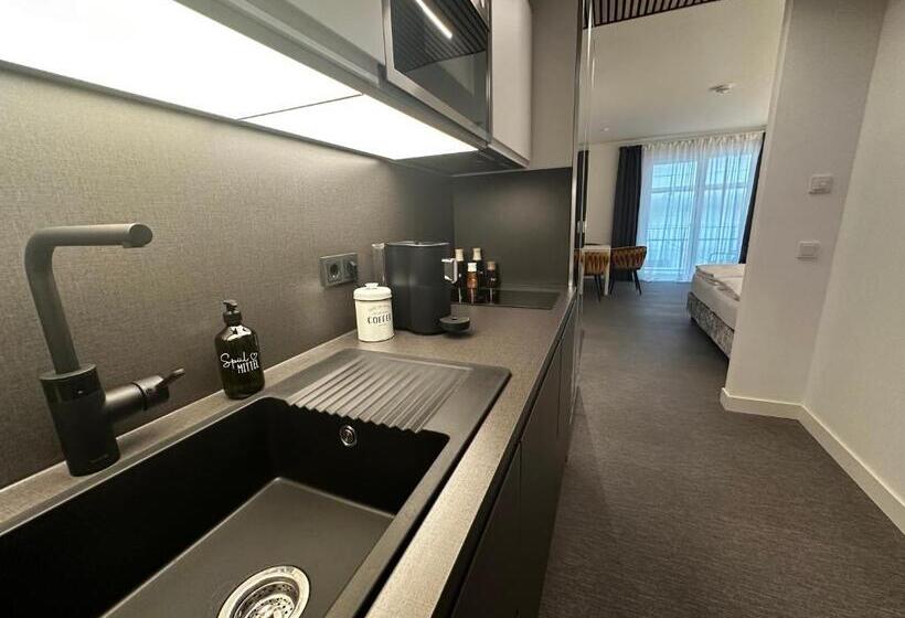 Boutique Hotel Greenleaf