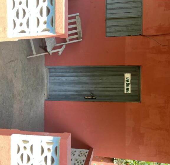 هتل کپسول Green Mountain