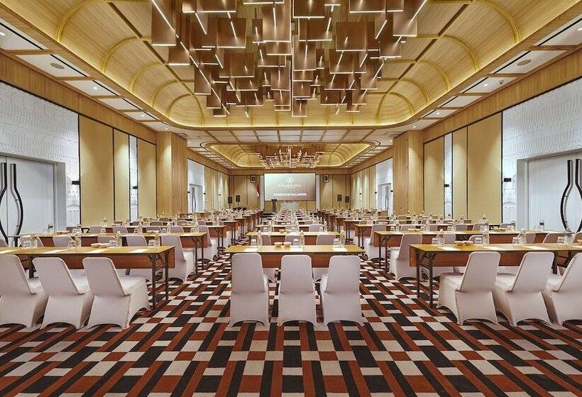 Otel Golden Hill By Golden Tulip