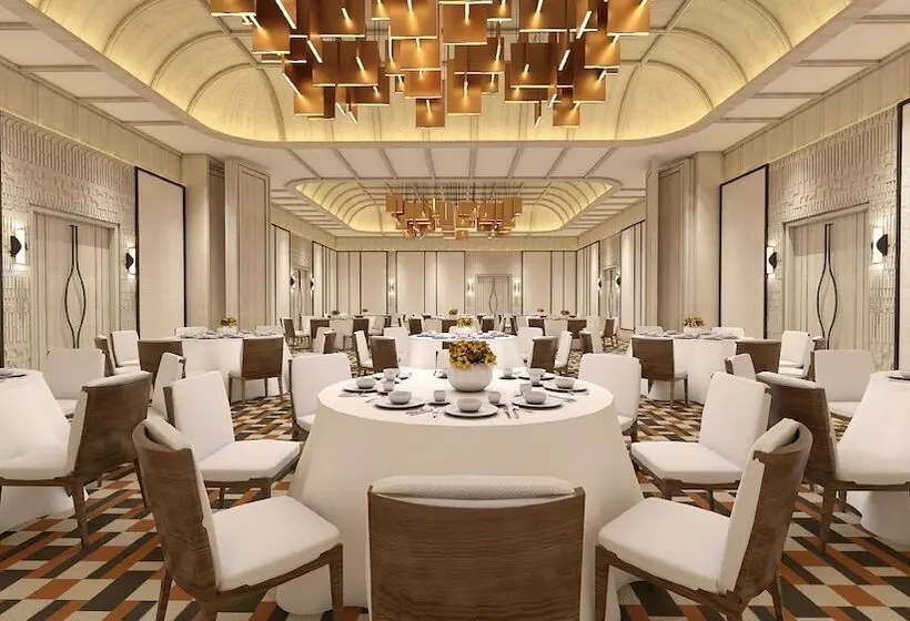 Hotelli Golden Hill By Golden Tulip