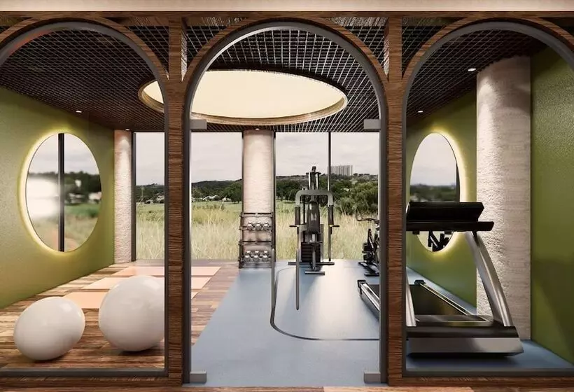 Hotelli Golden Hill By Golden Tulip