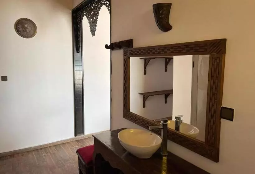 ホテル La Merveiille Guest House