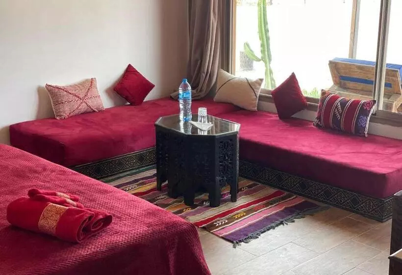ホテル La Merveiille Guest House
