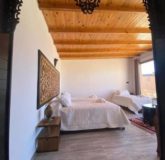 ホテル La Merveiille Guest House