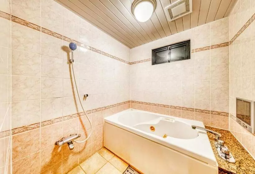 هتل Litz Hiroshima  Adult Only