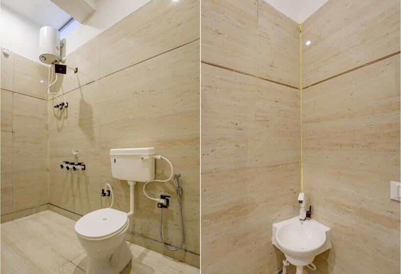 Hotel Oyo Flagship 81275 Rg Sumanglam Farms