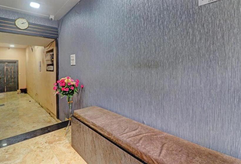 Hotell Oyo Flagship 81537 Radhey Krishna Paying Guest House