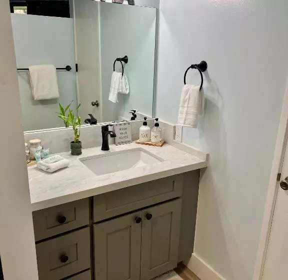Modern Oceanfront, Kihei, Central Ac, Wifi