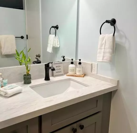 Modern Oceanfront, Kihei, Central Ac, Wifi