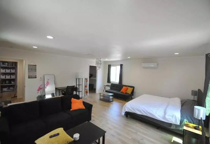 ペンション Brand New Room With Essentials