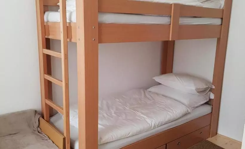 Majatalo Hortenzia Vendégház Márianosztra