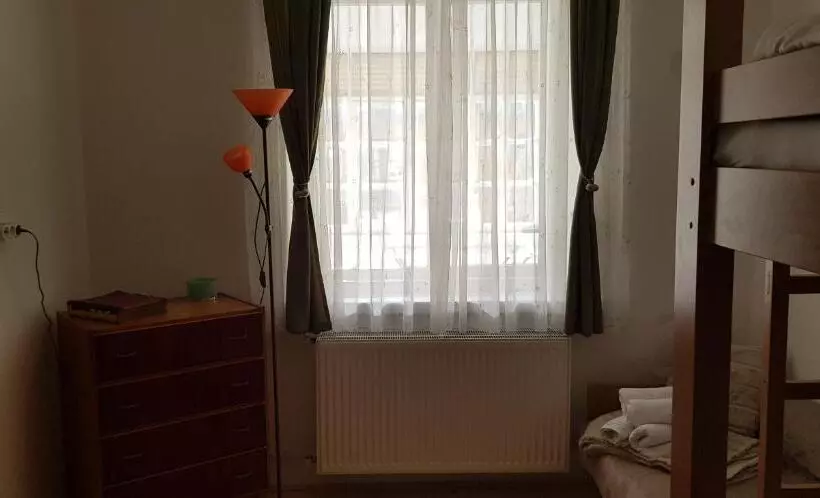 Majatalo Hortenzia Vendégház Márianosztra