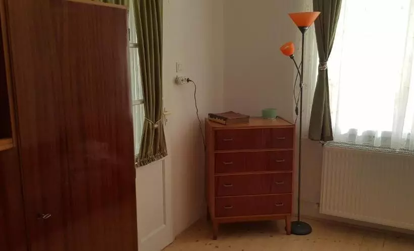 Majatalo Hortenzia Vendégház Márianosztra