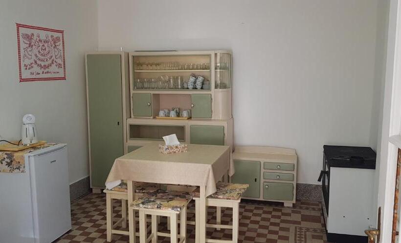 펜션 Hortenzia Vendégház Márianosztra