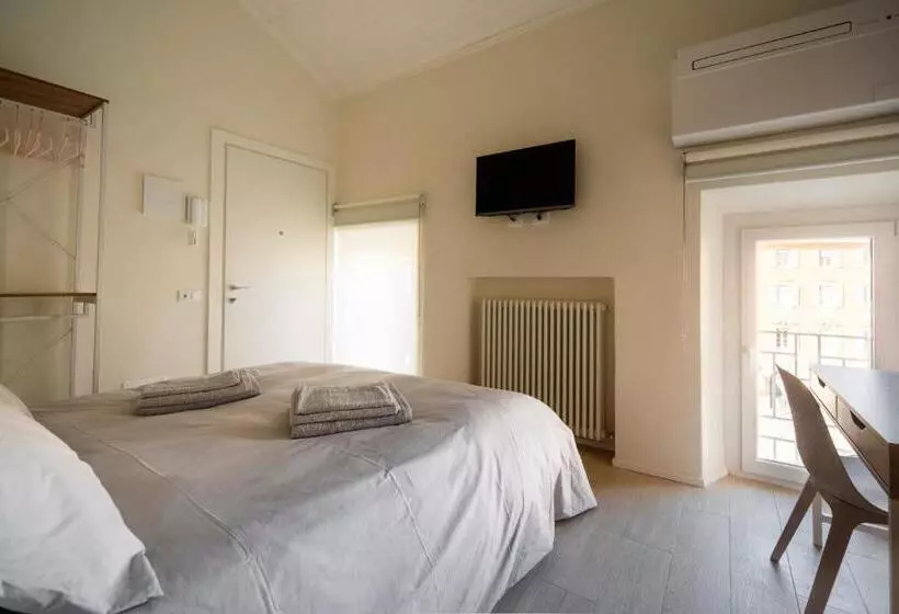 پانسیون Reggio Center Lovely Rooms