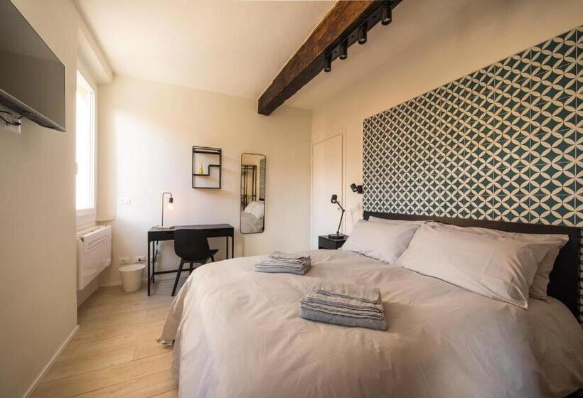 پانسیون Reggio Center Lovely Rooms