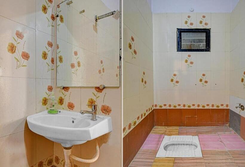 Spot On Hotel Blue Moon