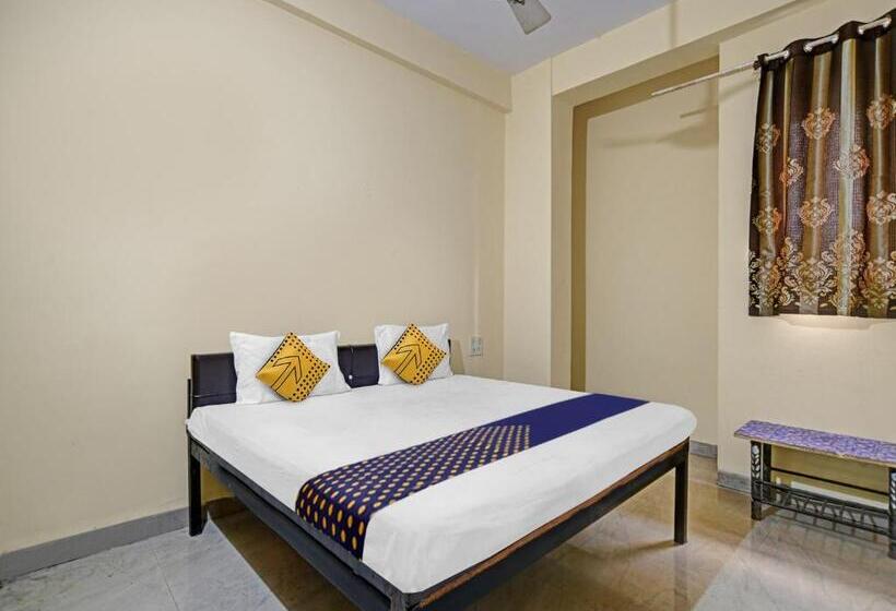 Spot On Hotel Blue Moon