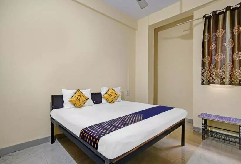 Spot On Hotel Blue Moon