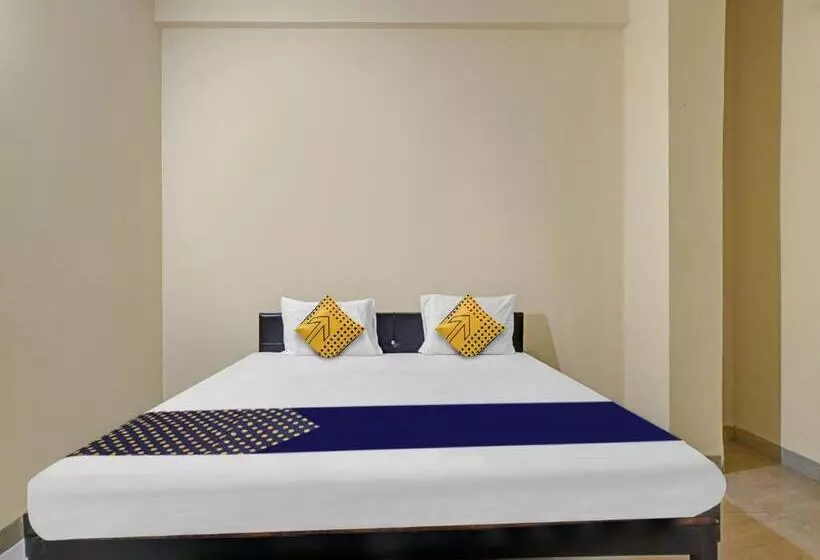 Spot On Hotel Blue Moon