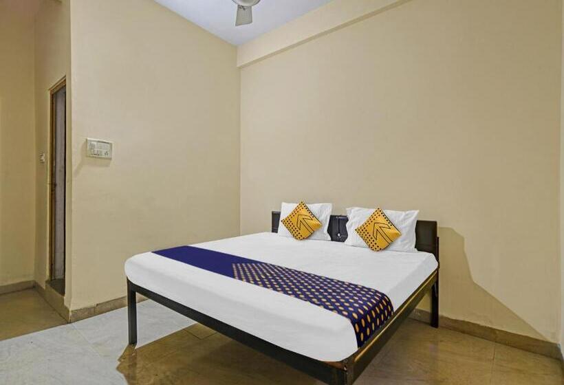 Spot On Hotel Blue Moon