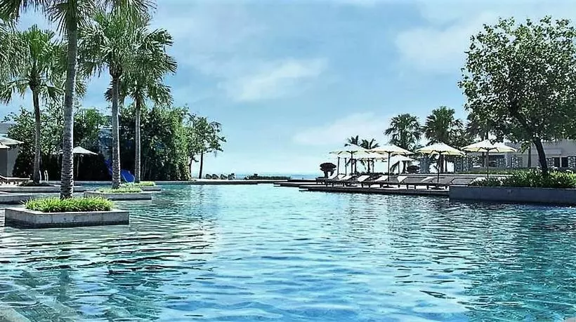2br Beachfront Luxury Condo Block C