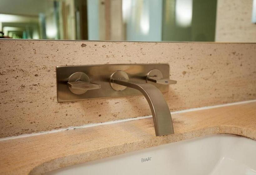 2br Beachfront Luxury Condo Block C