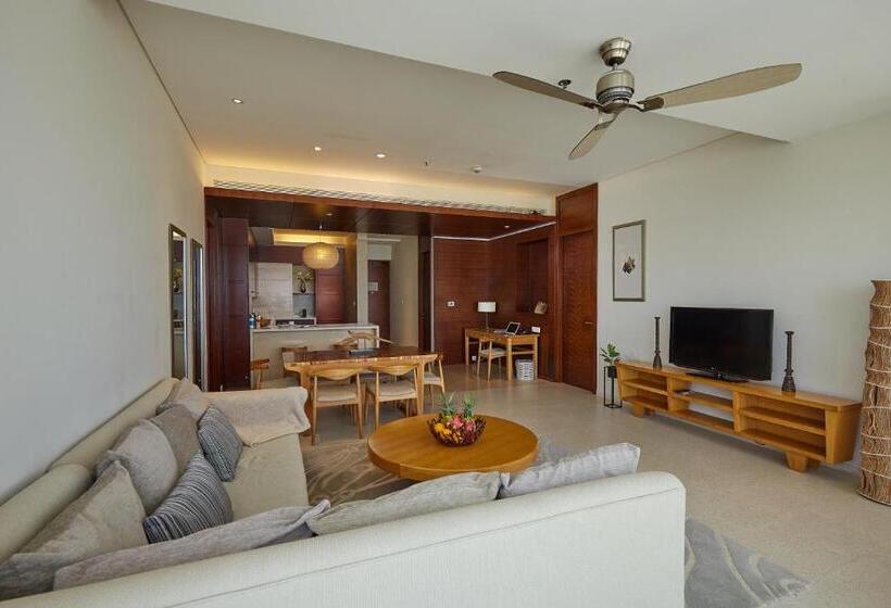 2br Beachfront Luxury Condo Block C