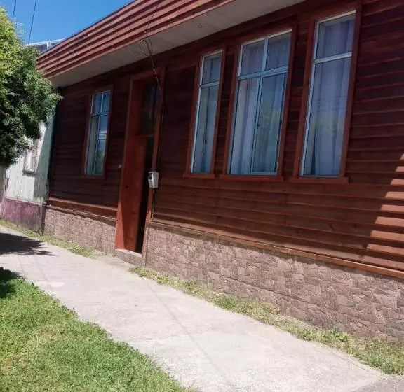 ユースホステル Hostal Tierra De Pehuen