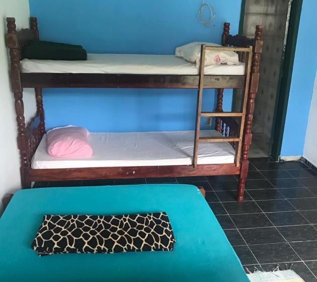 הוסטל Pousada Estrela Dalva